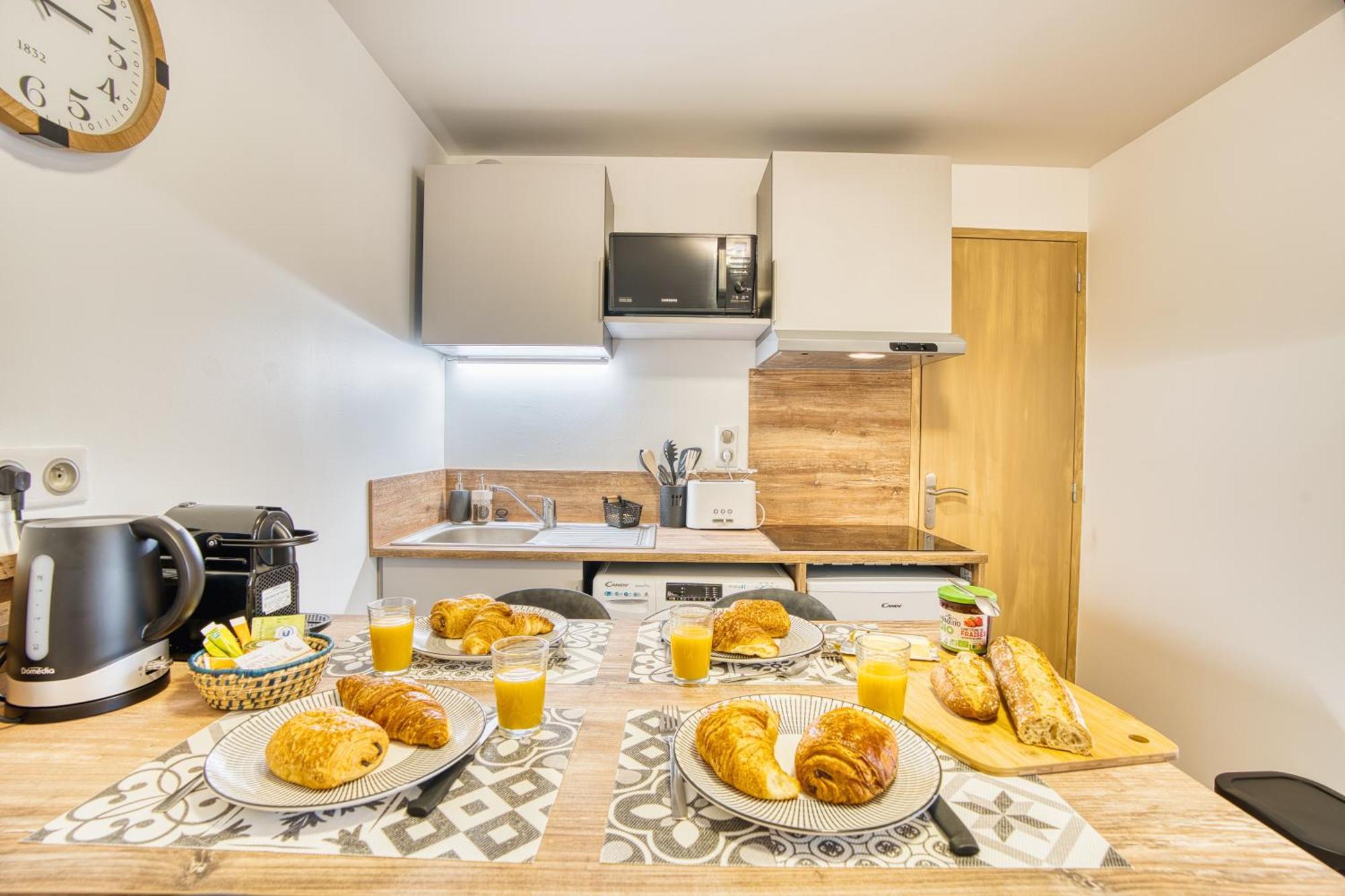 Les Hourtous Netflix Wi-Fi Fibre Terasse 4 Pers Apartment Banassac Екстериор снимка