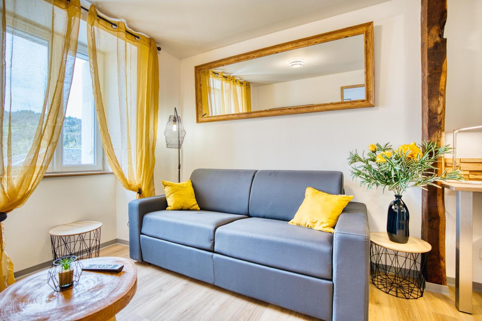 Les Hourtous Netflix Wi-Fi Fibre Terasse 4 Pers Apartment Banassac Екстериор снимка