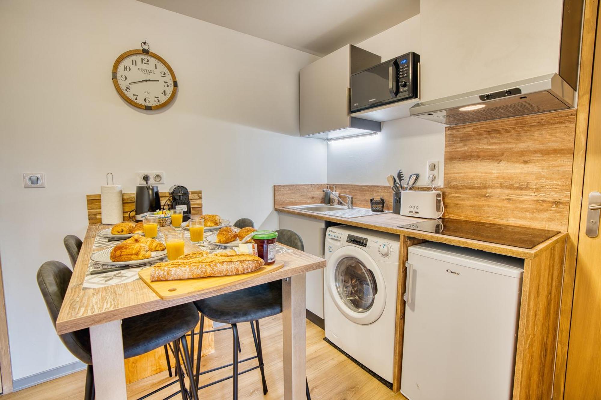 Les Hourtous Netflix Wi-Fi Fibre Terasse 4 Pers Apartment Banassac Екстериор снимка